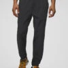 PrAna - Men's Discovery Trail Jogger